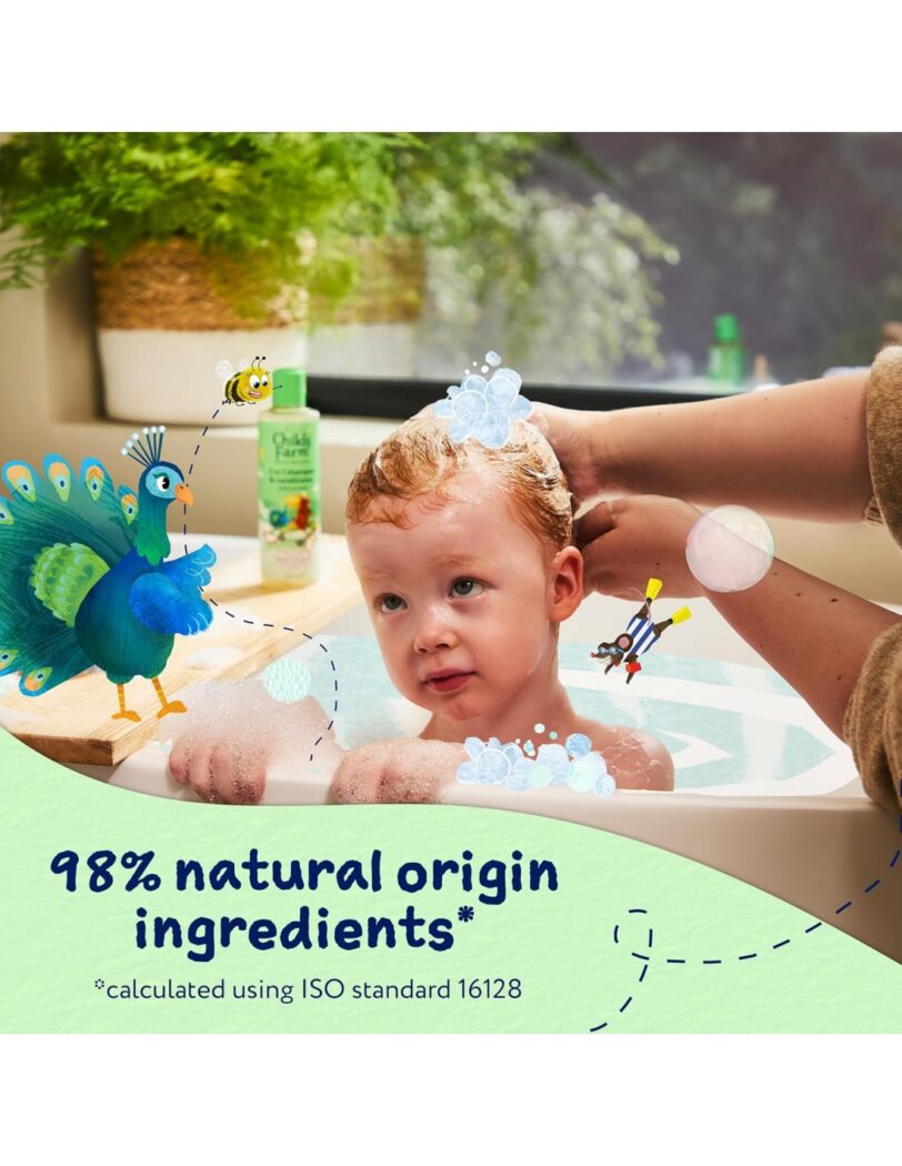 CHILDS FARM 2 IN1 SHAMPOO & CONDITIONER APPLE & PEAR 250ML - Image 3