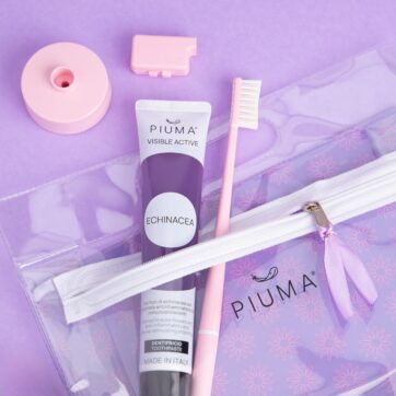 Piuma Gift Set Echinacea Baby Pink Οδοντόβουρτσα και βάση οδοντόβουρτσας και οδοντόκρεμα 75ml