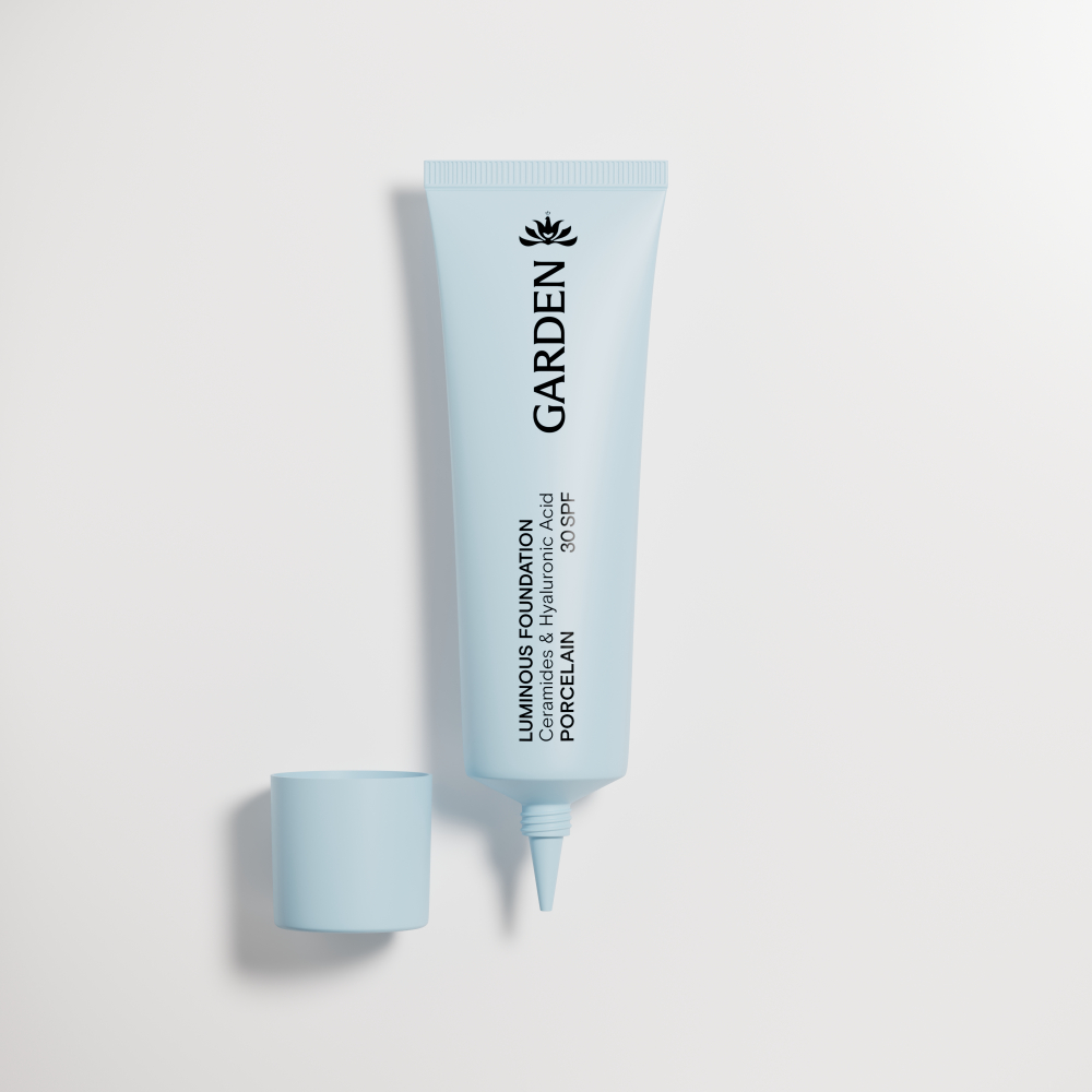 GARDEN Luminous Foundation 30SPF με Υαλουρονικό Οξύ και Ceramides 102 Porcelain -30ml - Image 4