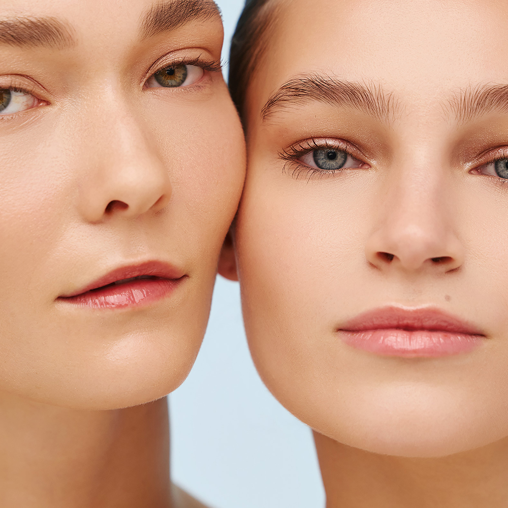 GARDEN Luminous Foundation 30SPF με Υαλουρονικό Οξύ και Ceramides 104 Warm -30ml - Image 3